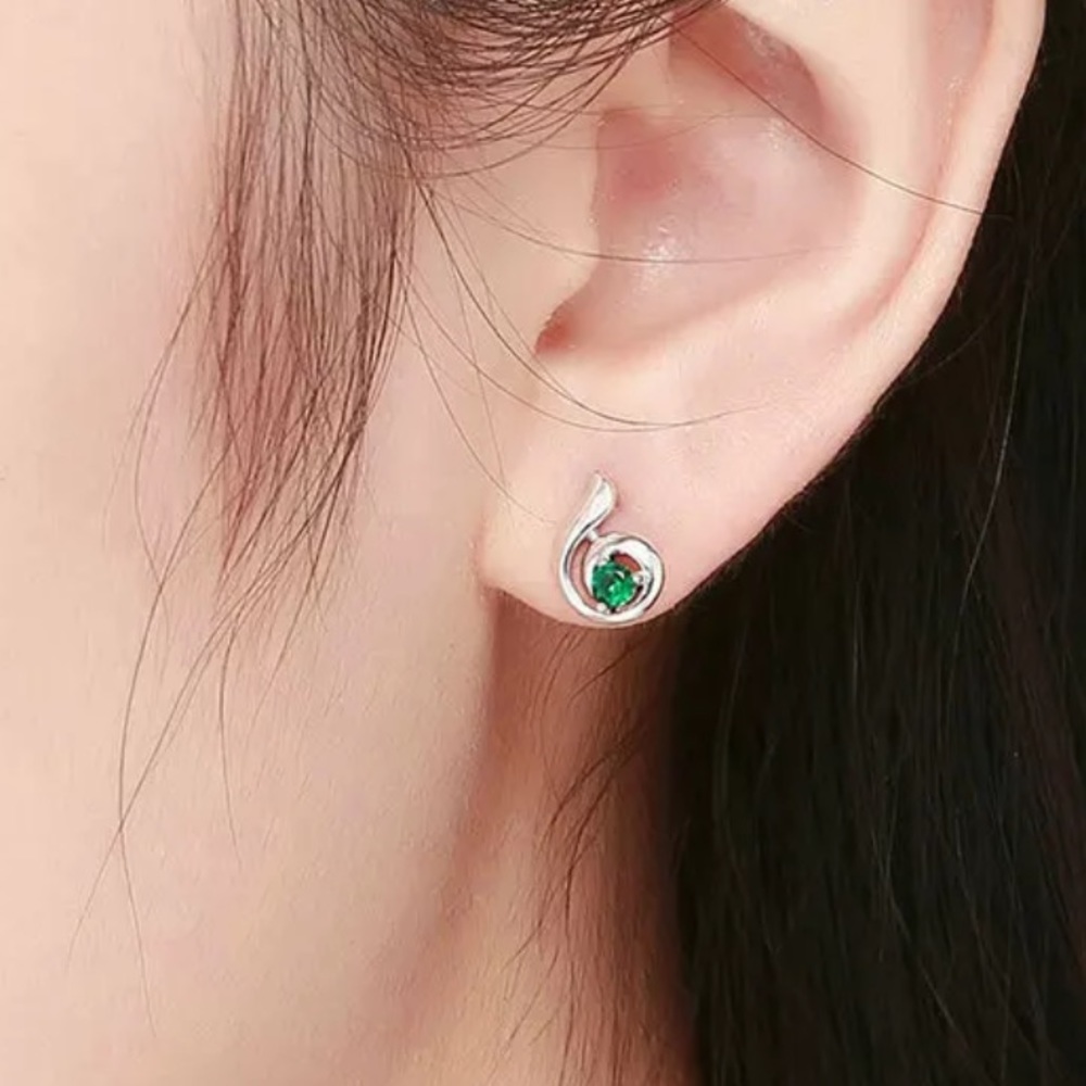 Sterling Silver 925 Stud Earrings - Picture 3 of 7